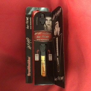 LADY GAGA musical tooth brush